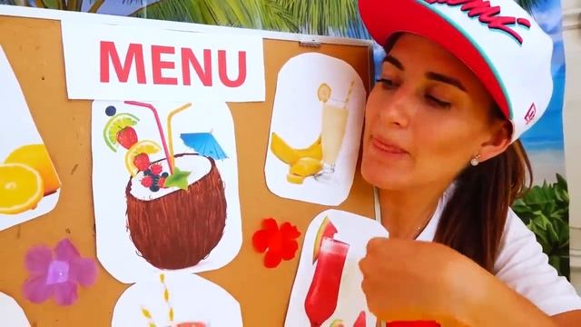 Влад и Никита - Влад и Никита играют в кафе   Коллекция видео для детей