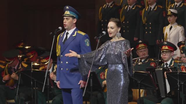 "Пройдёт сто лет" - эпилог мюзикла "Война и Мир" / Максим Маклаков, Кристина Фуш /
