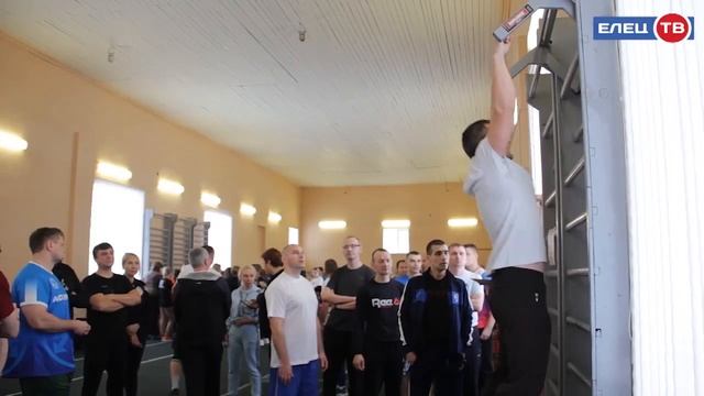 Быстрее, выше, сильнее: в Ельце проходит фестиваль ГТО среди трудовых коллективов
