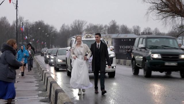 СВАДЬБЫ, КОТОРЫЕ ИГРАЮТ ЛЮДИ