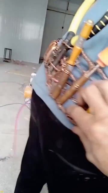 Каждый день с новым ремнем.