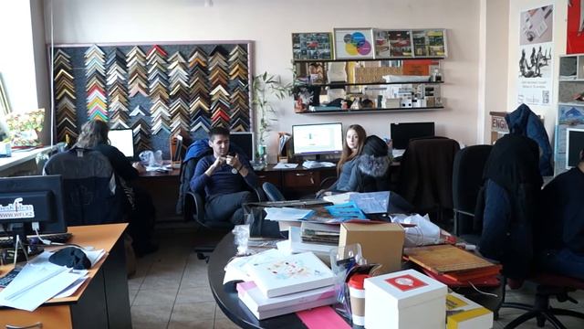 В рекламном агентстве Fresh Ideas новый сотрудник -  Еркебу?