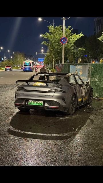SU7 Ultra xiaomi青岛小米着火事件