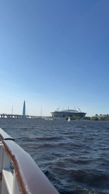 Экскурсия на Неве.