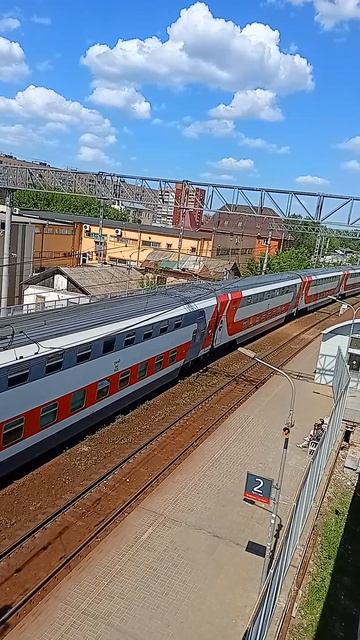 ЭП20-027 с поездом Самара - Санкт-Петербург по станции Орехово-Зуево