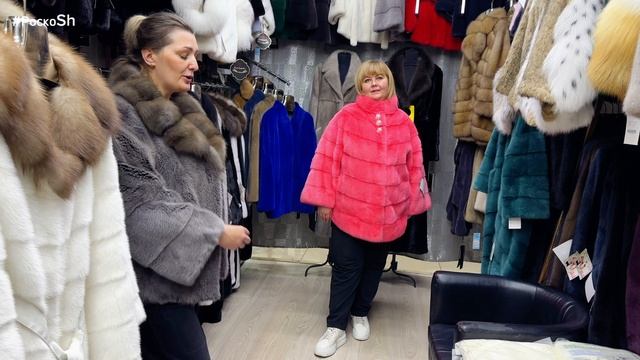 Новое поступление стильных шуб в салоне "Дом меха у Ромы"
