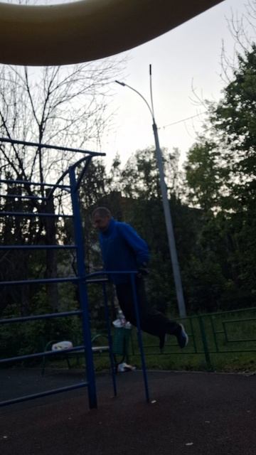 отжимания от брусьев 53+
