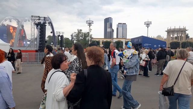 ВДНХ в Москве 12 июня 2025