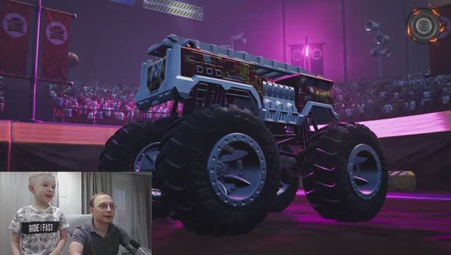 трюки на хот вилс монстер трак Hot Wheels Monster Trucks Stunt Mayhem