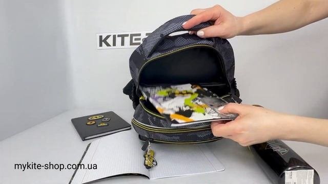 Рюкзак напівкаркасний Kite Education DC Batman DC24-700M