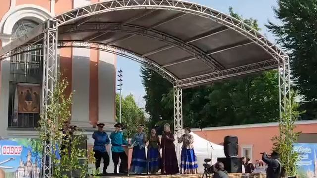 Выступление ансамбля в Казачьем соборе Санкт-Петербурга