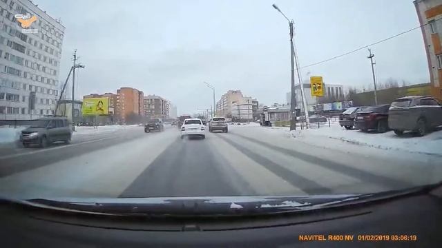 Подборка нарушений ПДД на дорогах Нового Уренгоя от 29