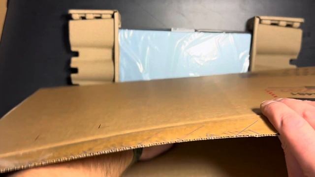 Ноутбук HP Laptop 15-fc0046ua распаковка