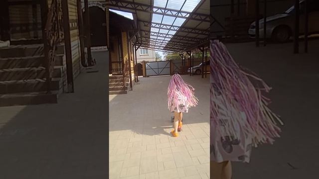 экскурсия по улицам со спрунками!