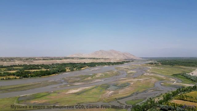 Музыка и виды вместе создают эффект погружения - Fatimah -- Ov Moi Omm -- Unnamed album