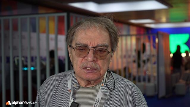 «Я не знаю, что у вас происходит, ваш премьер то с нами, то не очень»: Александр Адабашьян