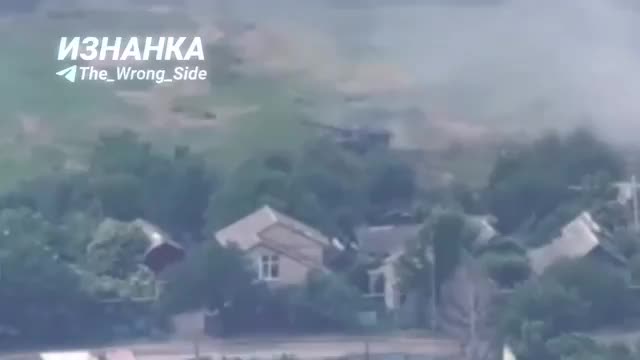 Уничтожение ударным дроном ВС РФ 155-мм САУ M109 "Паладин" ВСУ