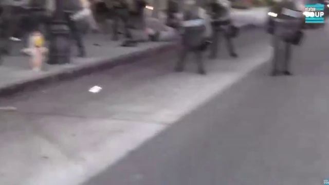 Видео боевх действий на Украине- Белые сатрапы жестоко угнетают свободного чернокожего американца.