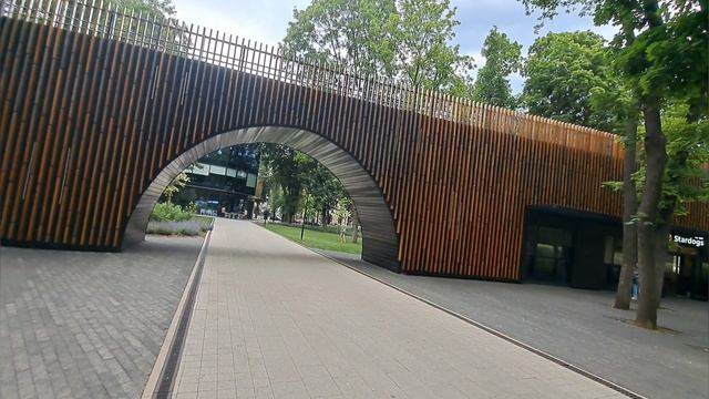 День России.Прогулка в парке. 12 июня.