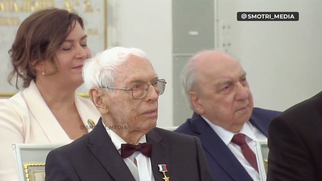 🇷🇺 Путин поздравил россиян с Днём России!

📩 Прислать новость