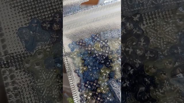 Украшения из разных бусин