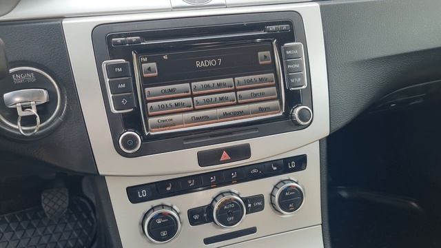 VOLKSWAGEN PASSAT B7 1.4 MT 2012