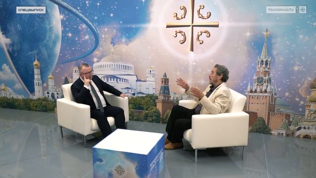 Эррол Маск о западной пропаганде и красоте России