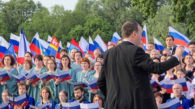 Хоровая акция  "Рассвет России"