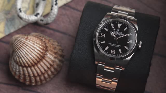 ROLEX Explorer ref.124270
