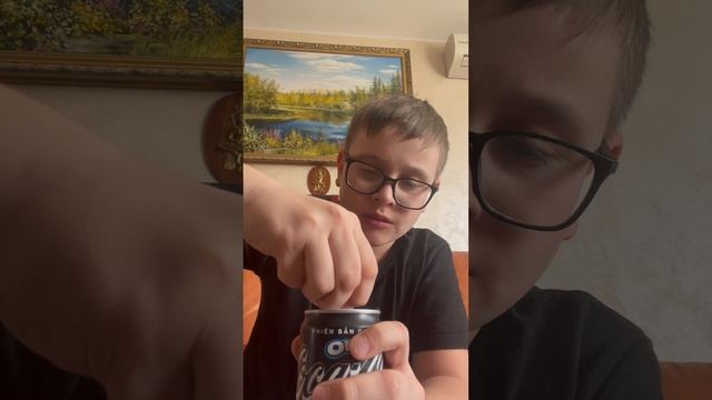 Кит кат с фундуком и кола с орео