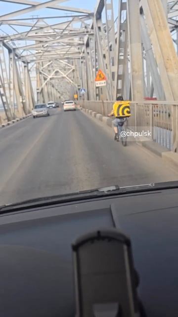 ⚡️ Прямо сейчас в Заволжье гроза  🪓