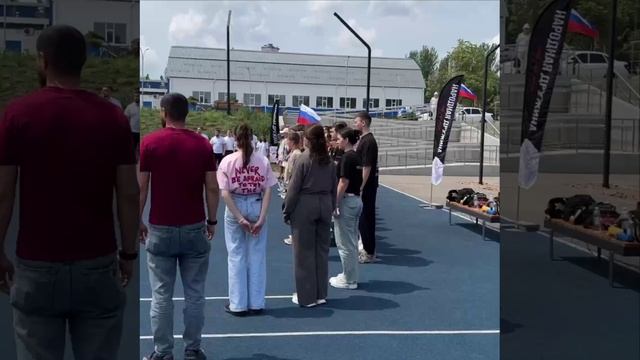 Спортсмены празднуют День России на Динамо