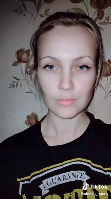 Самая красивая девочка хочет
