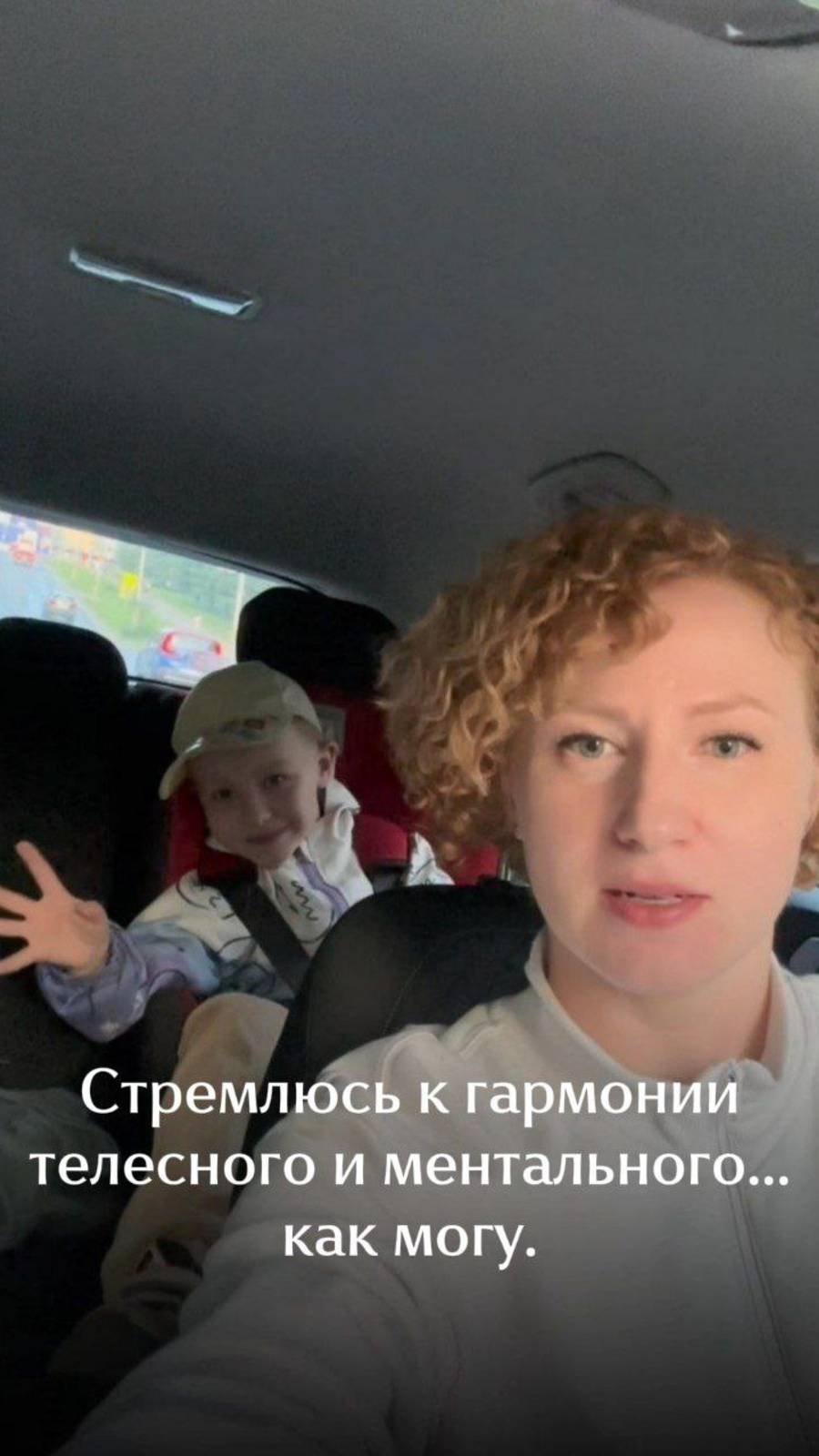 Стремлюсь к гармонии телесного и ментального как могу. Жизнь галериста.