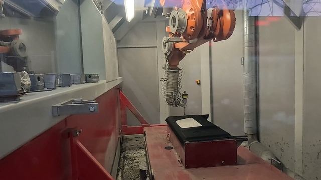 Водная резка (Waterjet) в действии 

#воднаярезка #гидроабразив #waterjet #станки #технологии
