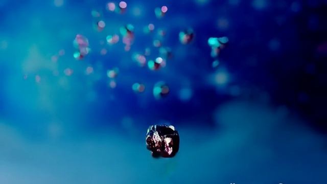 Пробитие зеркальным фейерверком