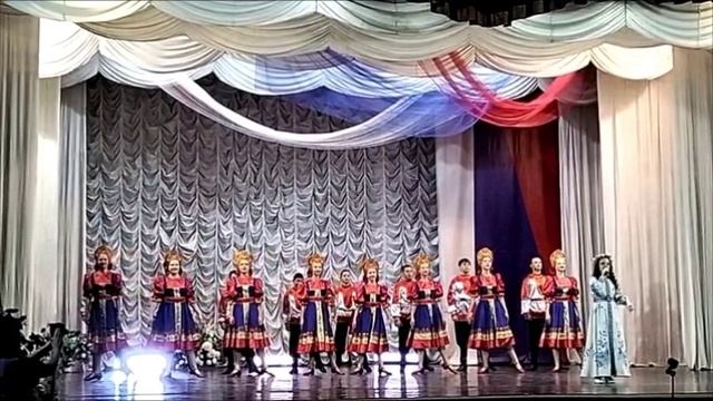 "Девочка Россия". Аксинья Тиньшина и хореографический ансамбль "Ювента". Концерт ко Дню России.
