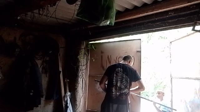 пранк
над
другом