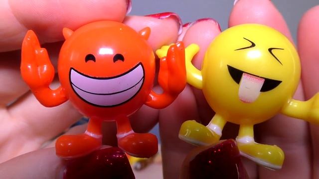 Рома и Диана Рома и Диана играют в СМАЙЛ ЧЕЛЛЕНДЖ Emoji Challenge for kids