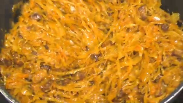Как приготовить вареники с квашеной капустой.  Простая техника лепки вареников.