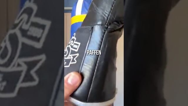 БОКСЕРСКИЕ ПЕРЧАТКИ ГРИГОРИЯ ДРОЗДА #бокс #перчатки #дрозд #shorts