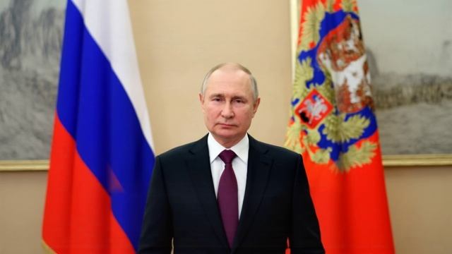 Путин поприветствовал в Кремле главврача, работавшую при обстрелах Донбасса