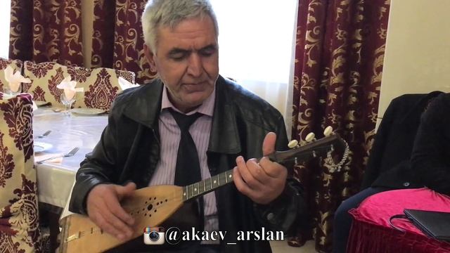 Иса Багавов . Гармонист и Певец . Агъач къомуз. Кумыкская душевная песня