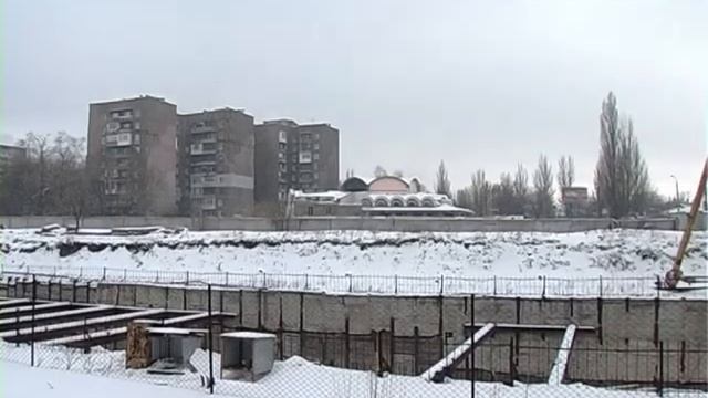 Донецким метростроевцам выплатят долги по зарплате