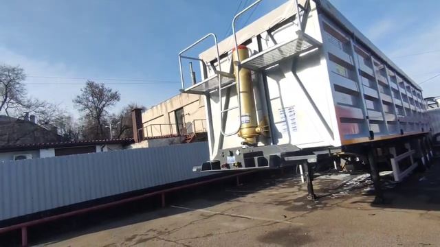 Продам Контейнеровоз - Самоскид  RENDERS   з можливістю са?