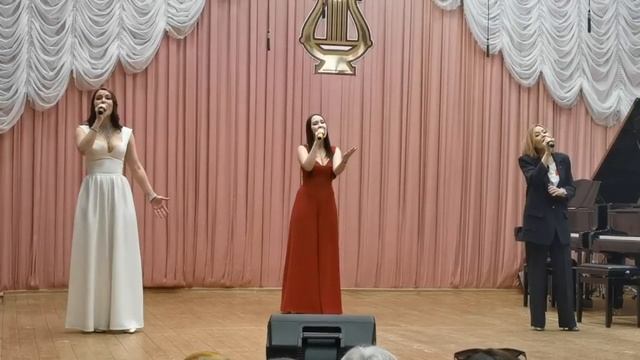 Егорова Жанна, Рогова Евгения, Хегай Яна, город Копейск, Каждому войну