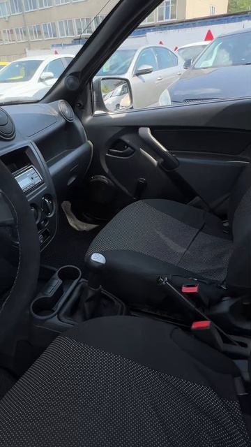 LADA (ВАЗ) Granta Седан 4 дв. Luxe 1.6 MT 2012г