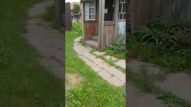 БОМЖИК СОБИРАЕТСЯ В КРУГОСВЕТКУ