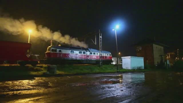 Сочный звук, Тепловоз ТЭ109  232 512-4 с хопперами