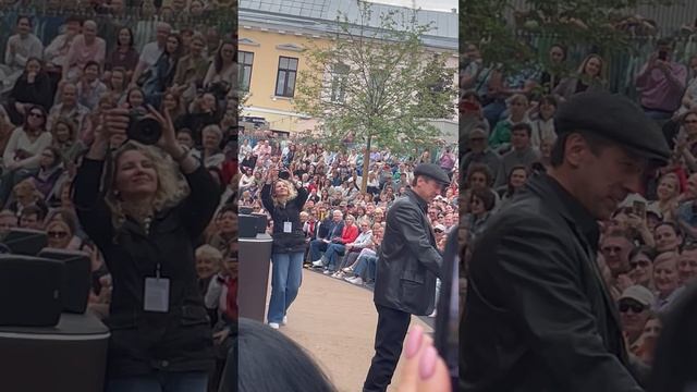 А. Мерзликин. Живет такой парень.Театральный бульвар